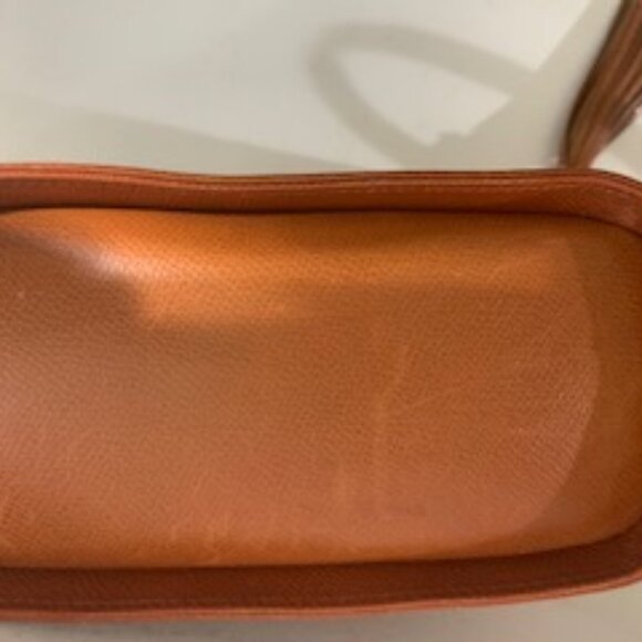 Valentino Garavani Vintage Shoulder Bag - Picture 5 of 9